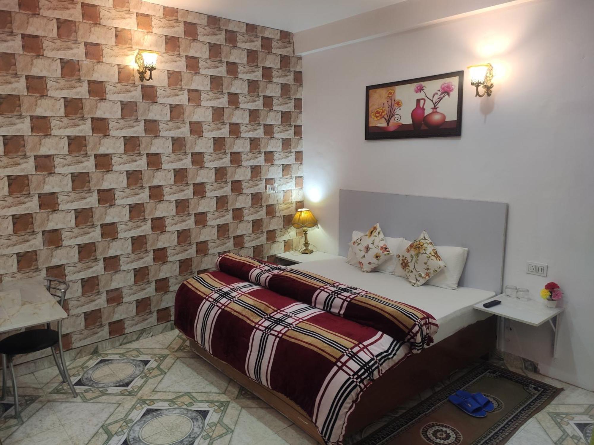 Solan Regency Hotel Buitenkant foto
